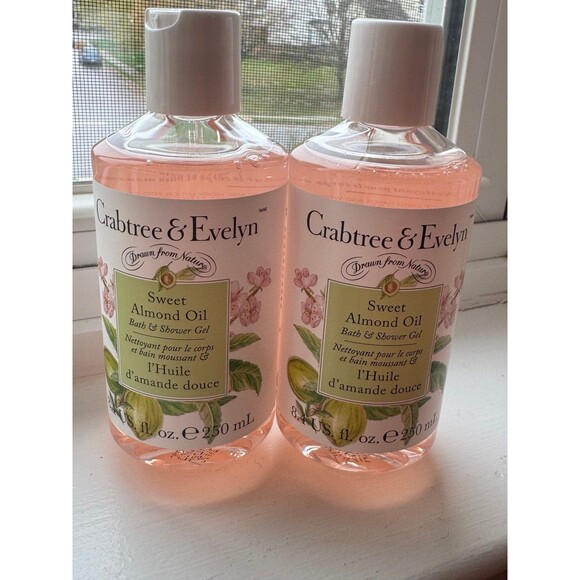 Crabtree & Evelyn Other - Crabtree Evelyn Sweet Almond Oil 2 x 250 ml Shower Gel